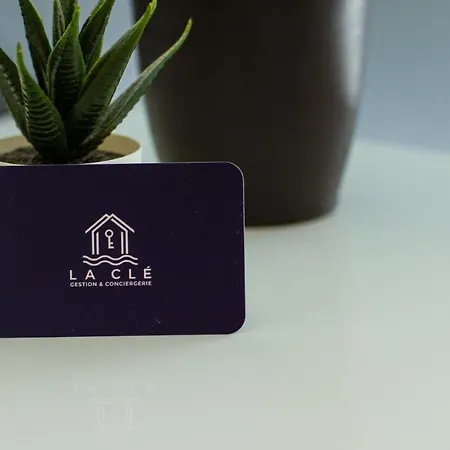 La Cle Wifi, Clim, Gare Et Port De